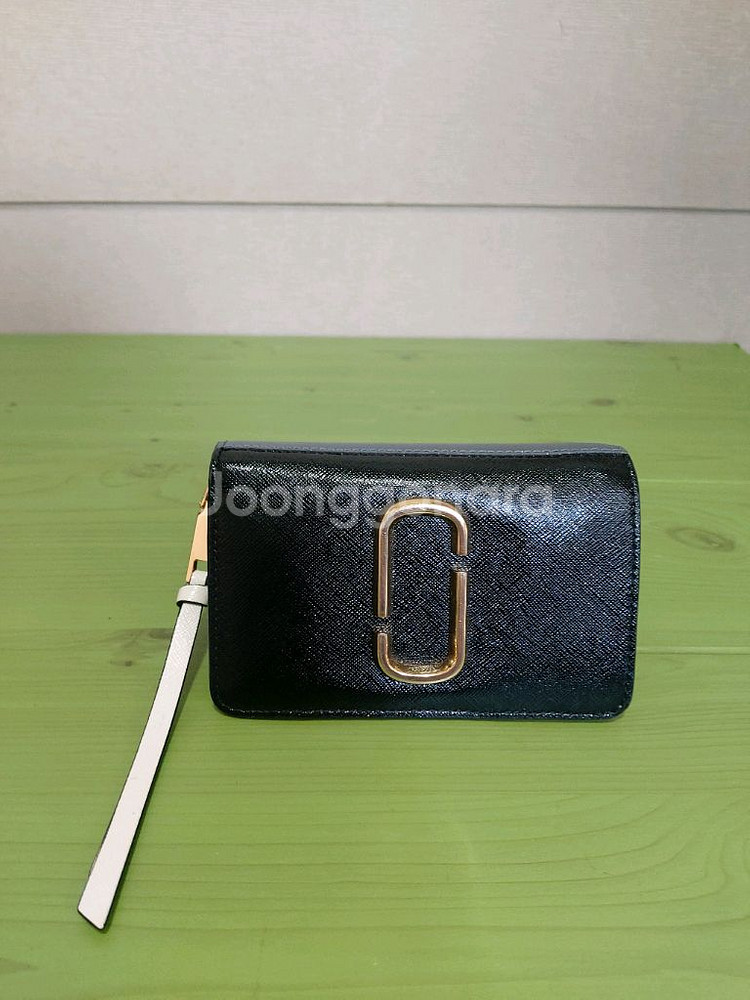 마크제이콥스 지갑--0