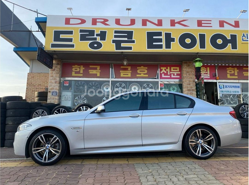 BMW m5 스타일 19인치 휠타이어 팝니다--9