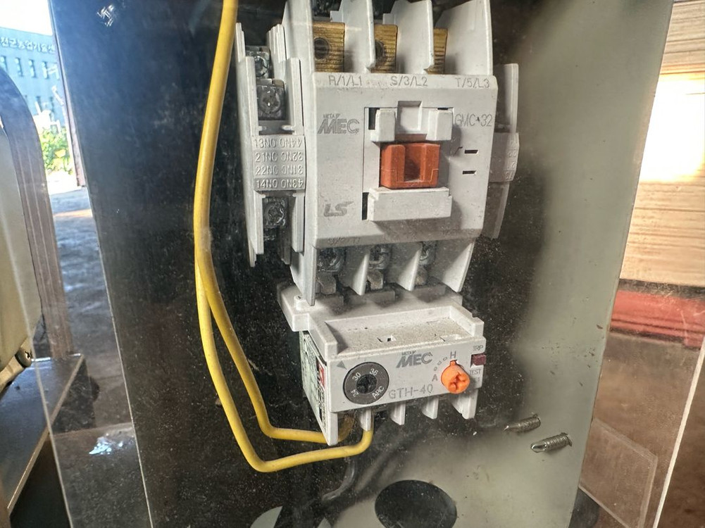 콤프레샤 7.5마력 콤프레셔 에어콤프레셔--3