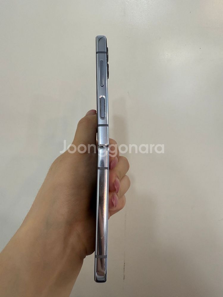 무잔상)갤럭시Z플립4 256GB 블루/ Y859--6