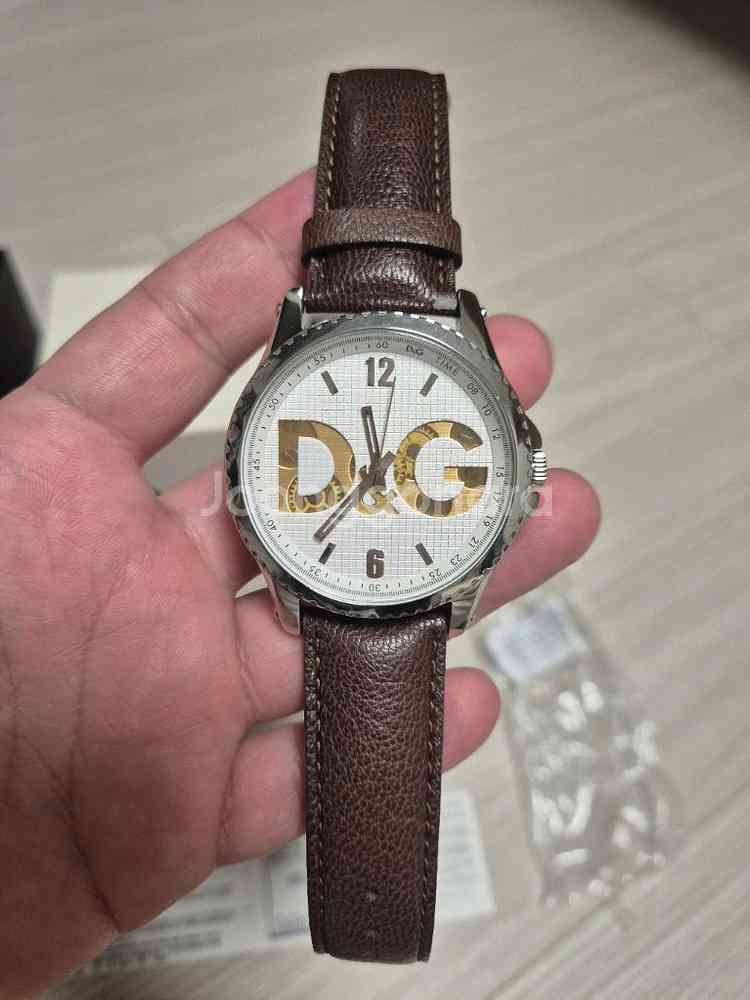 미사용 새제품 돌체앤가바나 D&G 정품 가죽 시계--0