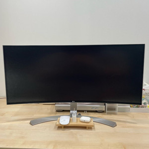 LG 울트라와이드 모니터 WQHD