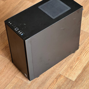 써멀테이크 Versa H17 M-ATX 케이스