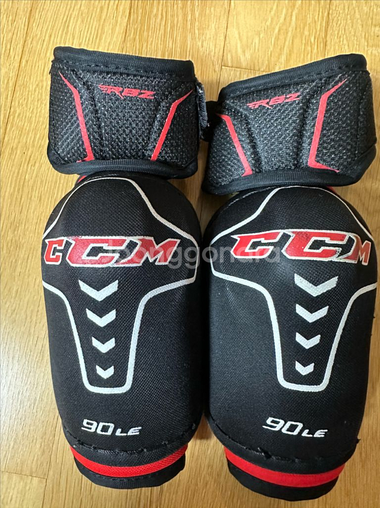 아이스하키 주니어 앨보 라지 CCM 택포 2만원--0