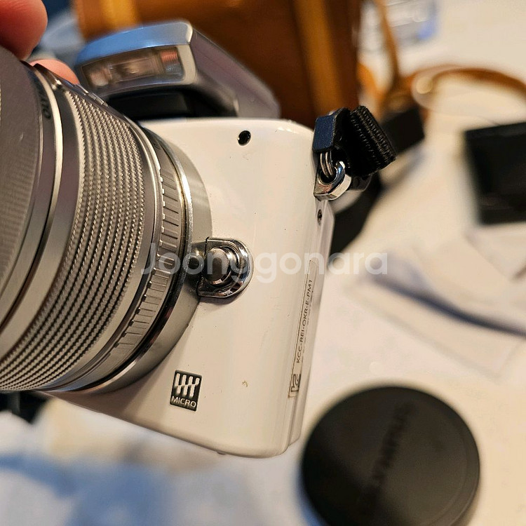 올림푸스 e-pm1 + 14-42mm + @--4