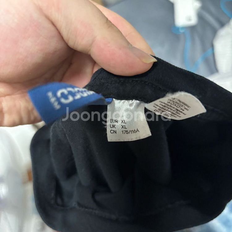 유니클로 플레이스테이션 콜라보 반팔--1