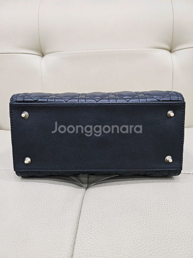 디올 레이디백 까나쥬 램스킨 미듐 M0565ONGE--4