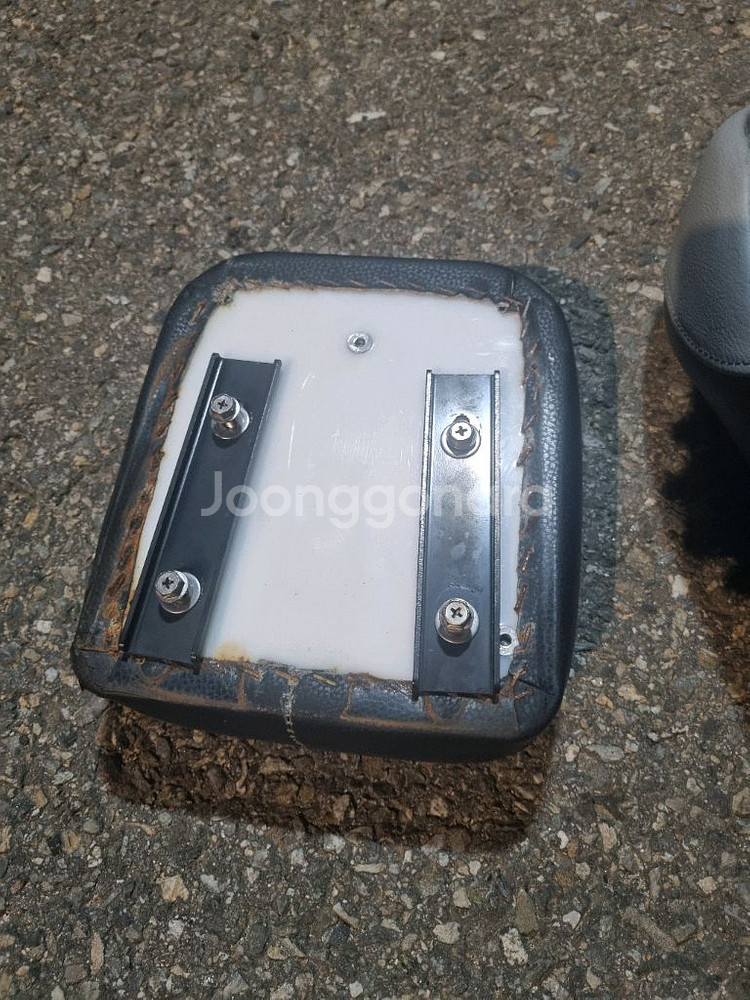 슈퍼커브c125 순정시트 및 탠덤시트--1