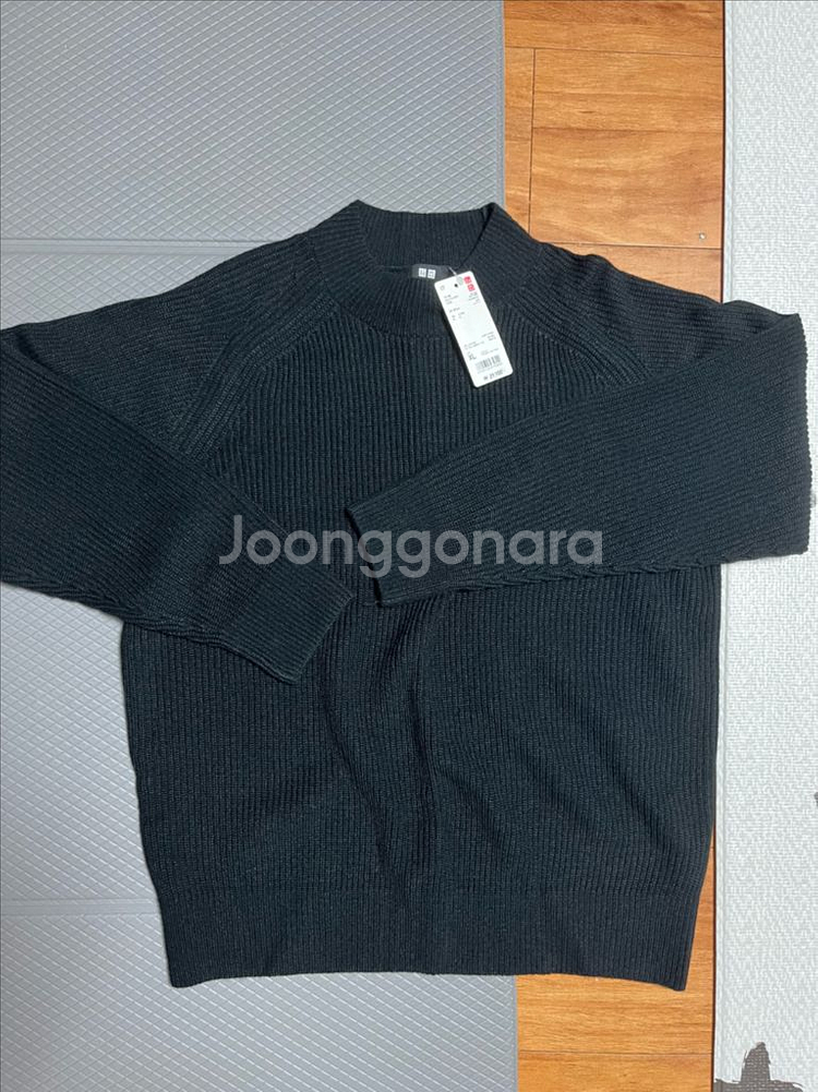 (새상품)유니클로 워셔블 모크넥 스웨터 XL--0
