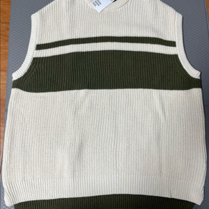 (새상품)H&M 니트 베스트 L