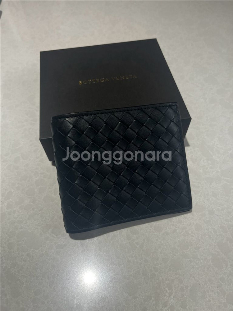 (정품)보테가베네타 위빙 반지갑--0