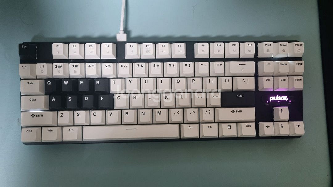 펄사 pcmk2 he팝니다 네고 조금 가능--0