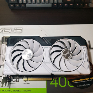 아수스 듀얼 RTX4060 OC화이트 팝니다