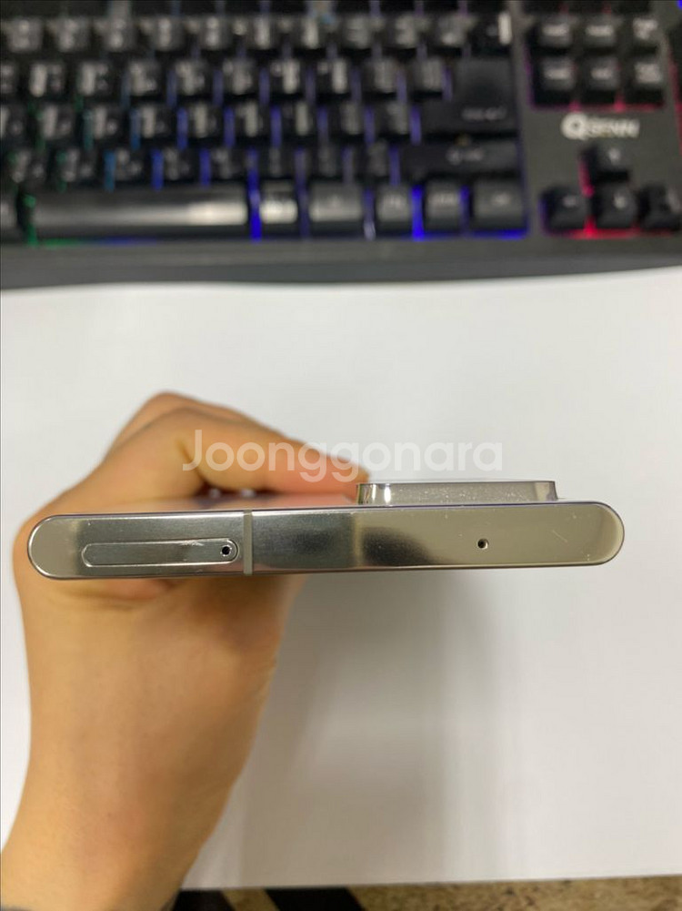 SK 갤럭시노트20울트라 화이트 외관AA급 256G--4