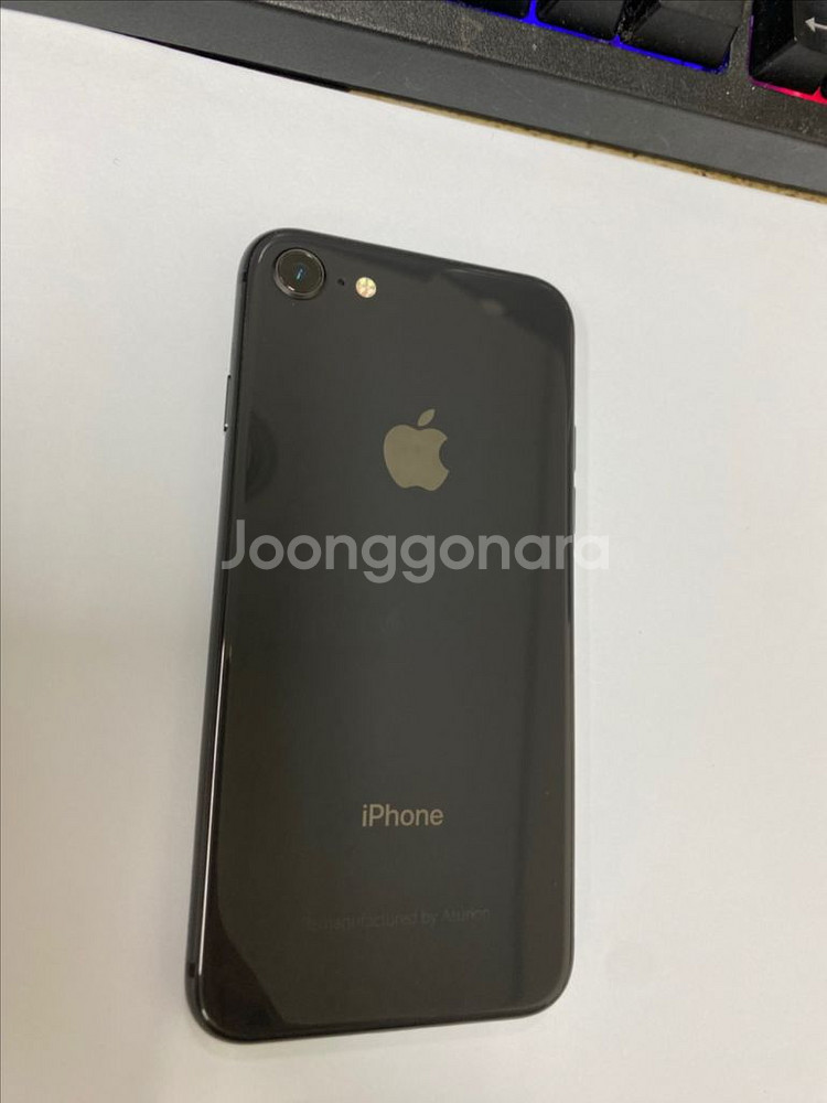 아이폰8 스그 A급 256Gb 배터리성능100%--0