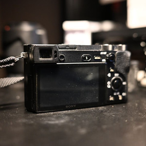 Sony a6500 바디 세트 (케이지 + 배터리4 +