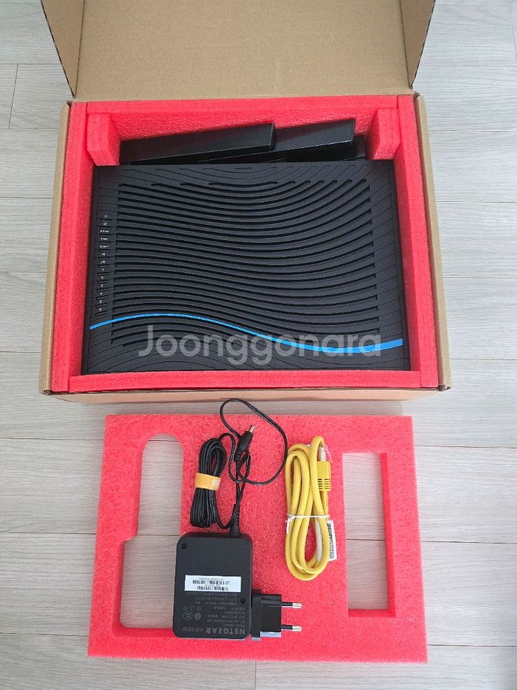 넷기어 나이트 호크 X8 R8500--0