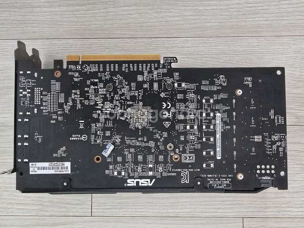 ASUS RADEON RX580 4G--1
