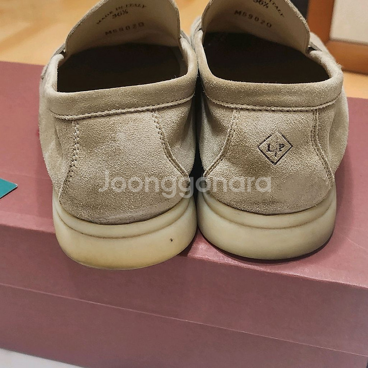 로로피아나 썸머워크 로퍼 샌드스톤--1