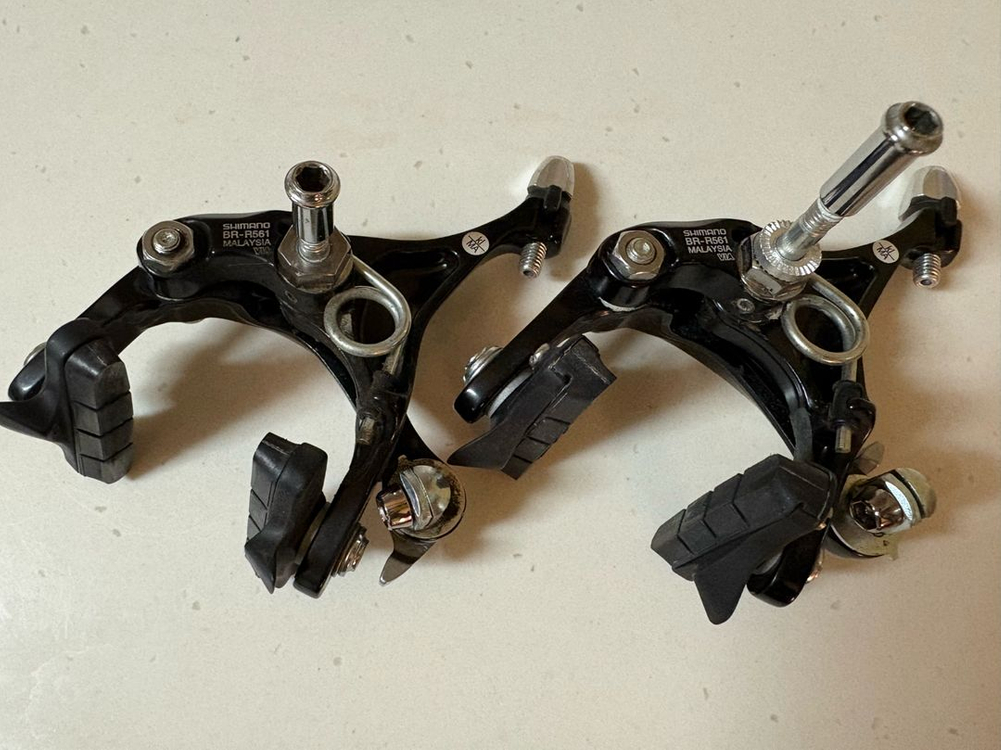시마노 BR - R561--1