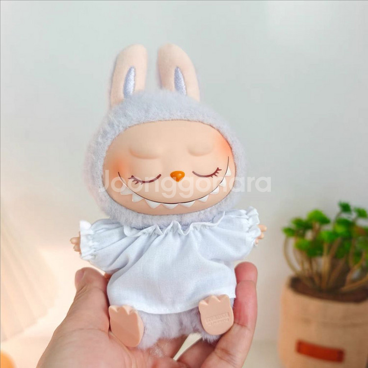 핸드메이드 라부부 인형옷 데님 멜빵치마 세트--6