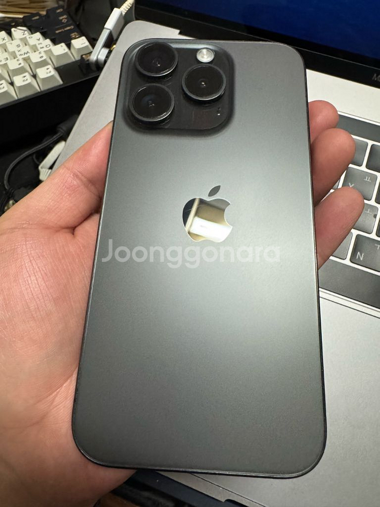 아이폰 15프로 15pro 팝니다--1