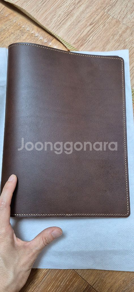 벨리시모 가죽공방 다크브라운 노트커버 팝니다--0
