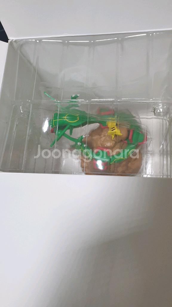 포켓몬 레쿠쟈&피카츄 피규어--1