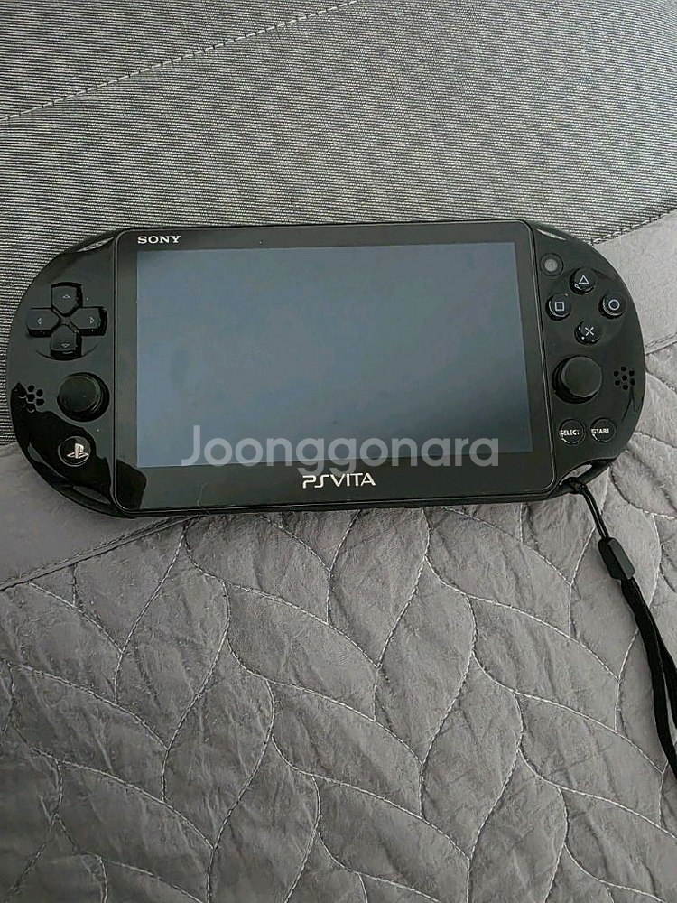 ps vita 2세대 팝니다 (본체만)--0