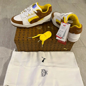 푸마xMCM 콜라보 한정판 운동화 (새 상품)230mm