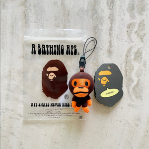 BAPE 베이프 베이비 마일로 스트랩 키링 키체인