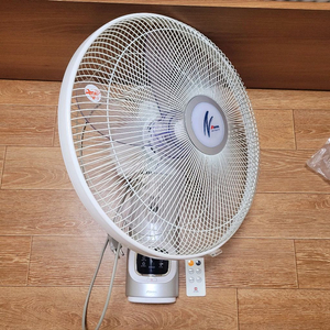 신일 벽걸이 선풍기(리모컨 포함)