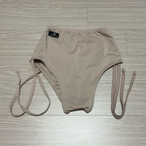 밀라티브 폴웨어 하의 S