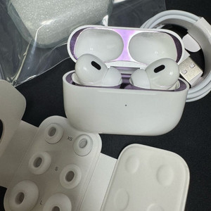 에어팟프로 2세대 라이트닝 버전