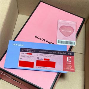 블랙핑크 콘서트 티켓 + 블랙핑크 응원봉 새 상품