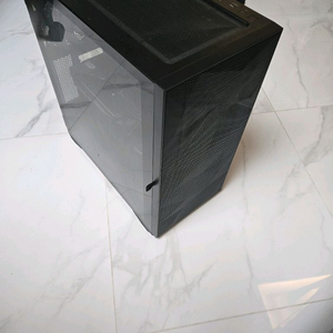 컴퓨터 본체