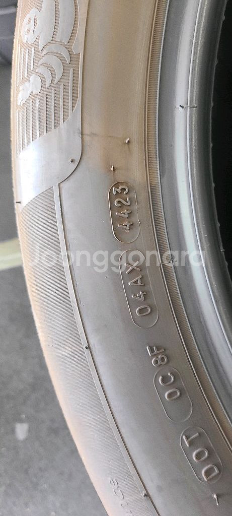 235 55 19 미쉐린투어AS,콘티넨탈RX 중고타이어--2
