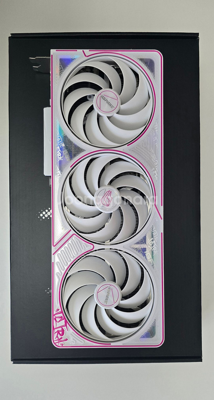COLORFUL iGame 지포스 RTX 5070 Ti--1