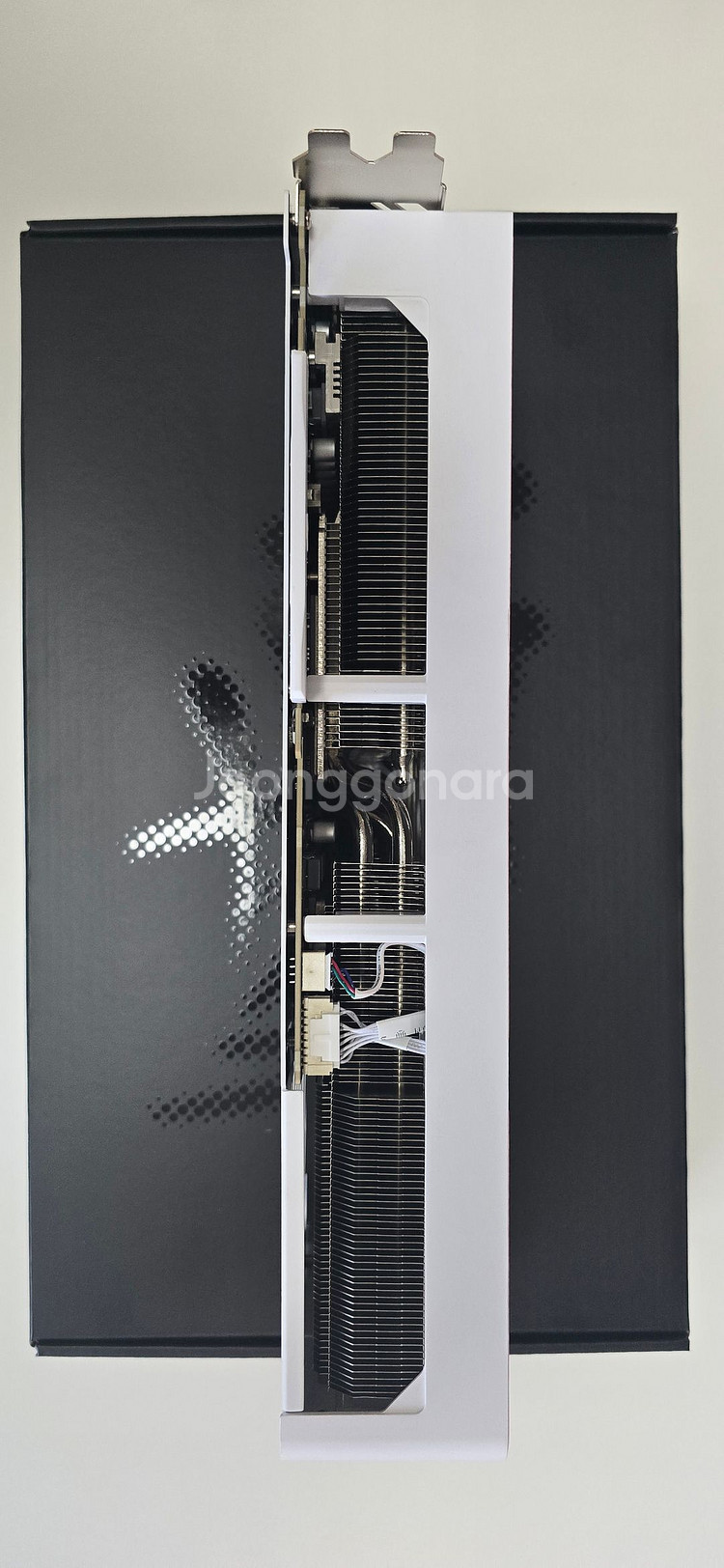 COLORFUL iGame 지포스 RTX 5070 Ti--3