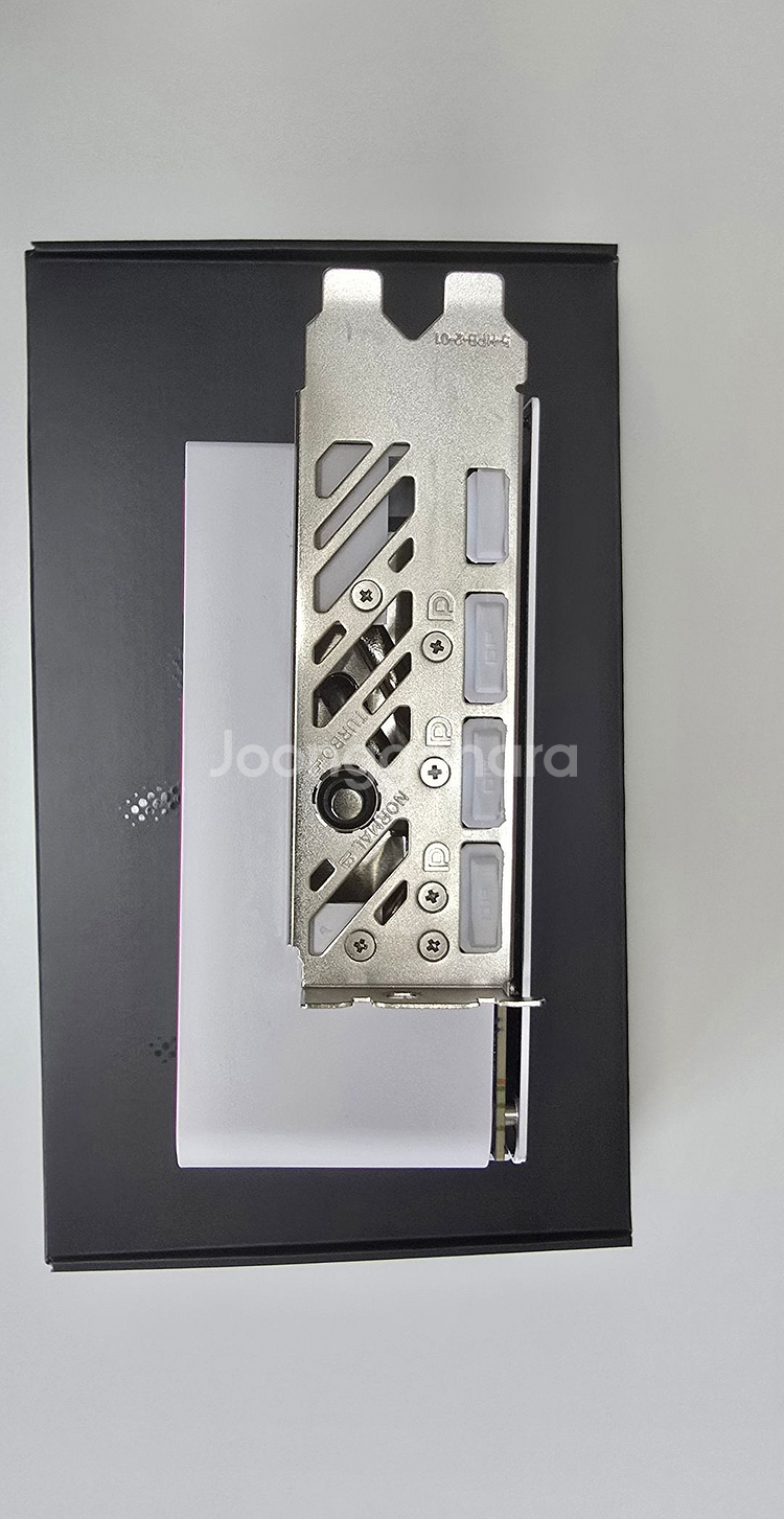 COLORFUL iGame 지포스 RTX 5070 Ti--5