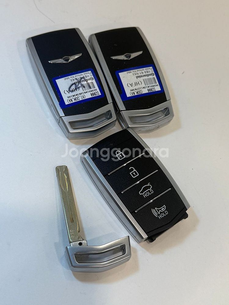 정품 중고차키 제네시스 G90 폴딩키 실사용--2