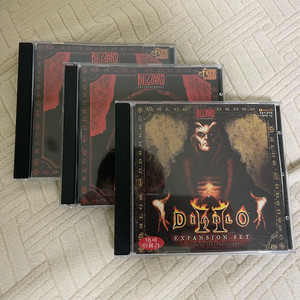 디아블로3 CD 셋트 팝니다.
