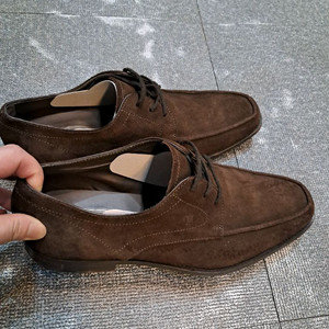 TODS 스웨이드 남성 구두 브라운