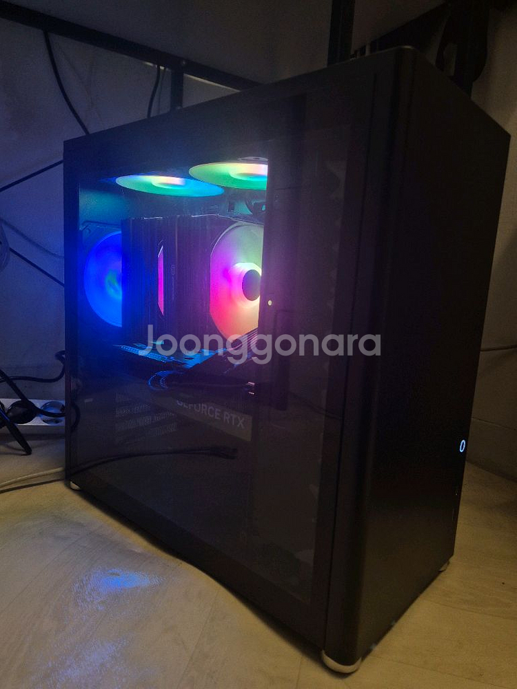 게이밍 편집 4070SUPER 라이젠7500F 본--1