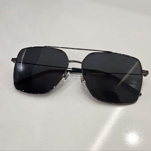 구찌 선글라스 (GG1053SK 001)