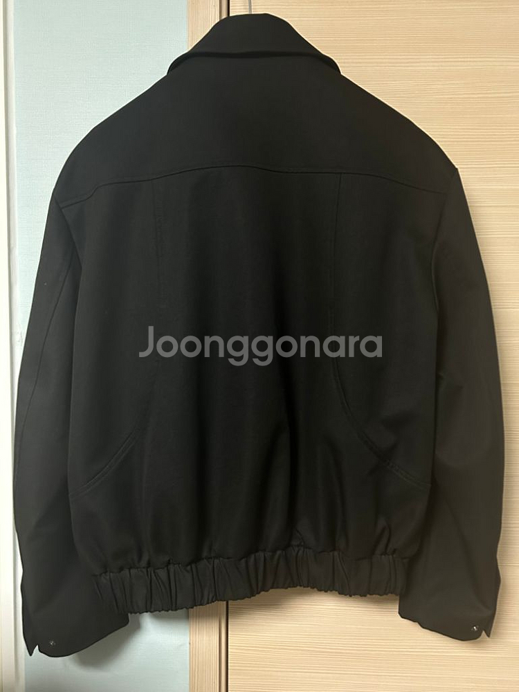 르마드 미니멀 절개 블루종--3