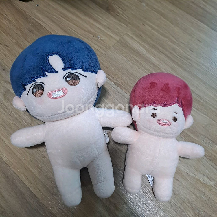윤지성 인형 판매합니다--1