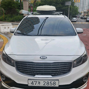 2016년식 올뉴카니발 차박 캠핑 차량 이미지