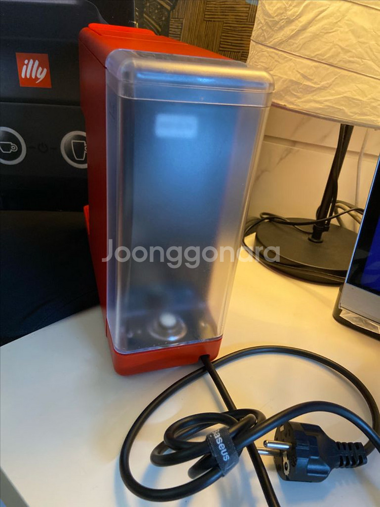 일리캡슐커피머신 Y3.3 red--2