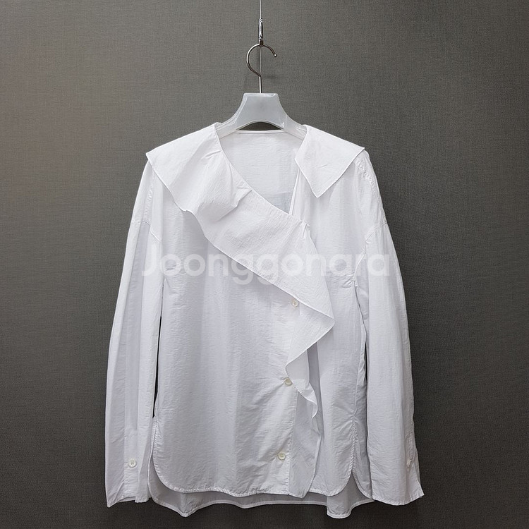 한섬 시스템 언발 프릴카라 코튼 블라우스 s사이즈--1